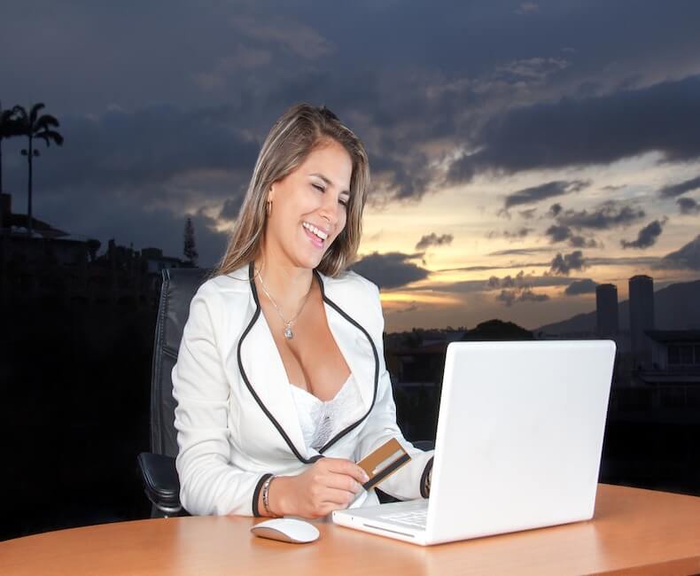 7 Digital Marketing Techniques To Help Boost Your Conversion Rate